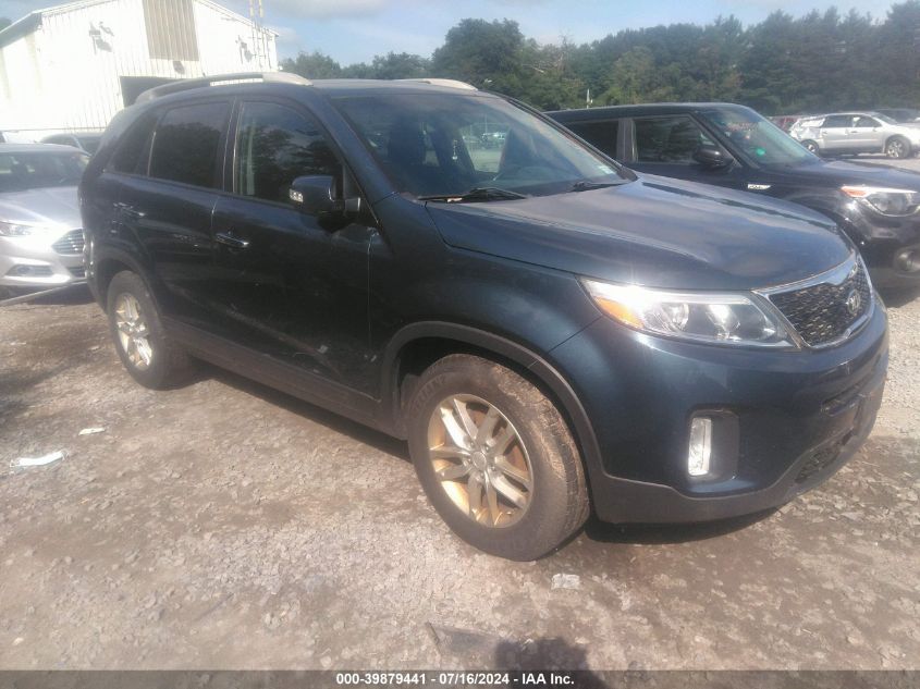 2015 KIA SORENTO LX