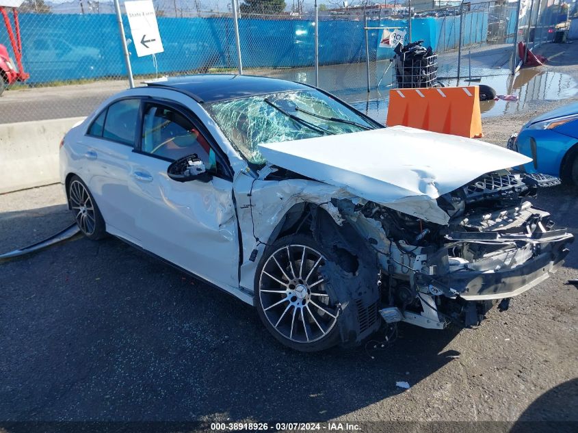 2020 MERCEDES-BENZ AMG A 35 4MATIC