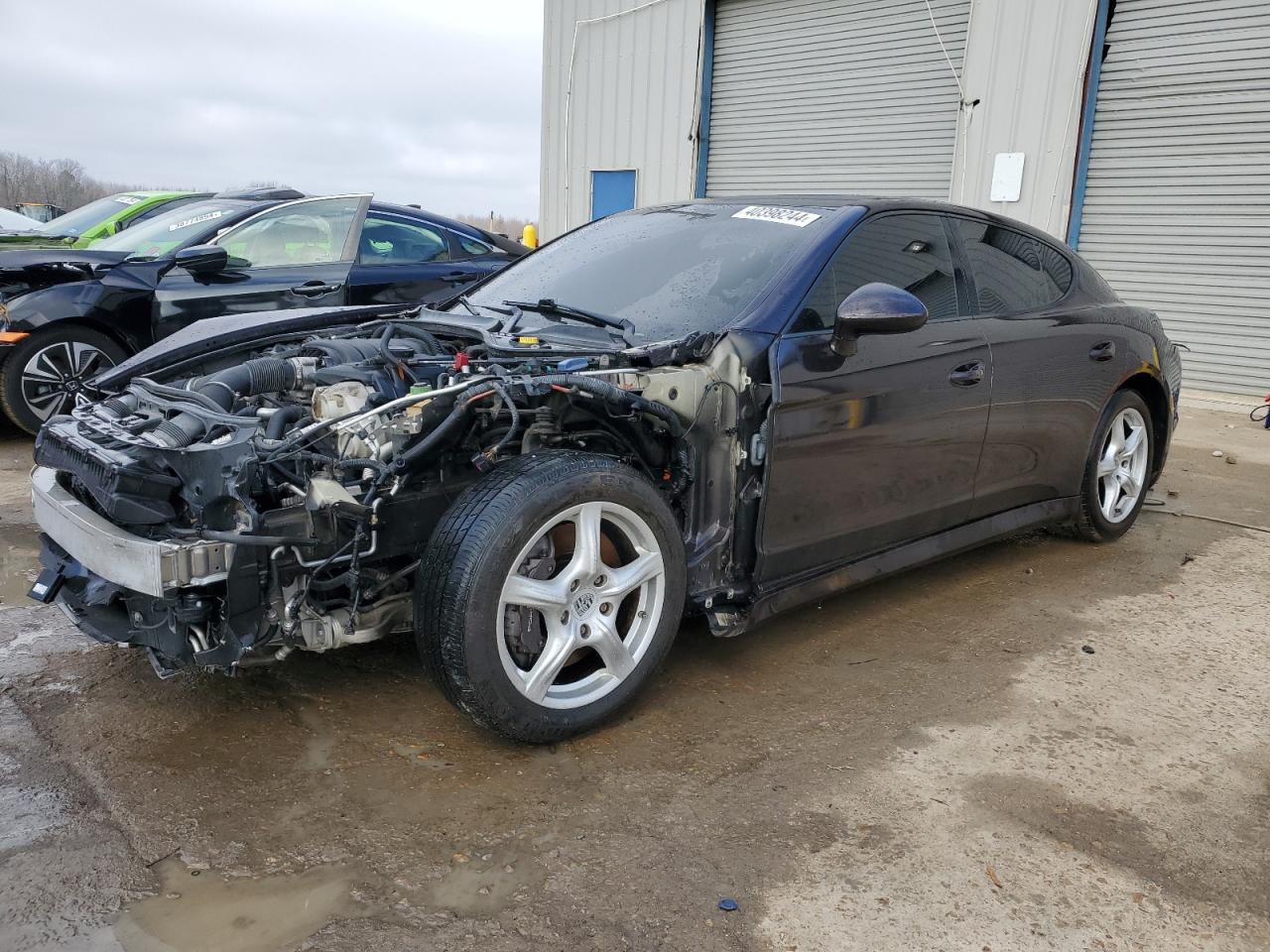 2011 PORSCHE PANAMERA 2