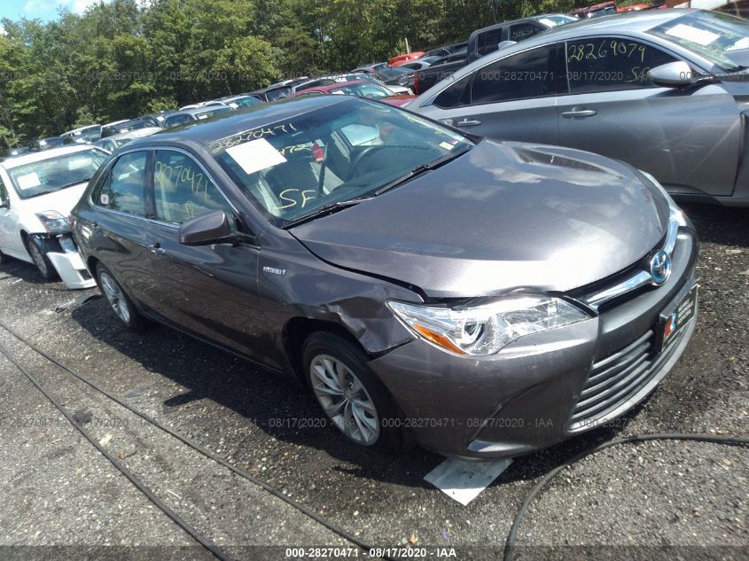 2015 TOYOTA CAMRY HYBRID LE