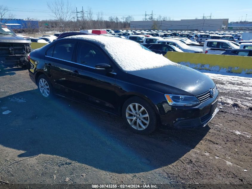 2013 VOLKSWAGEN JETTA 2.5L SE