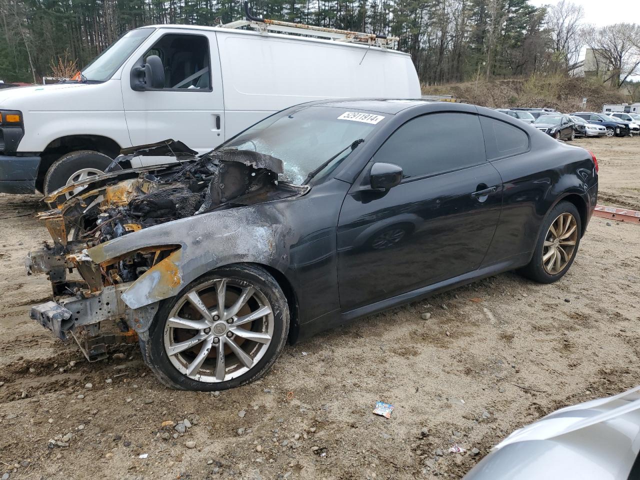 2013 INFINITI G37