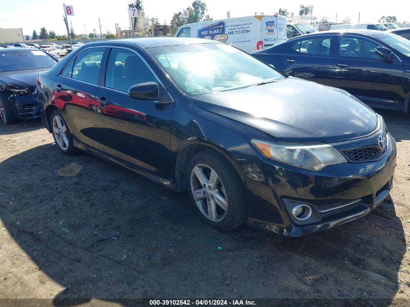 2013 TOYOTA CAMRY SE