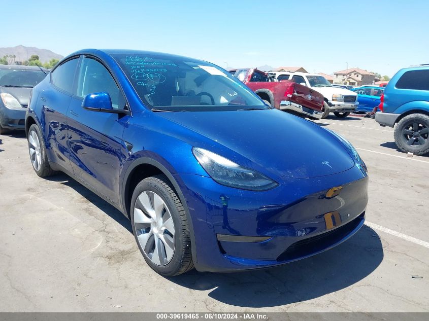 2024 TESLA MODEL Y