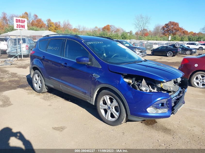 2015 FORD ESCAPE SE