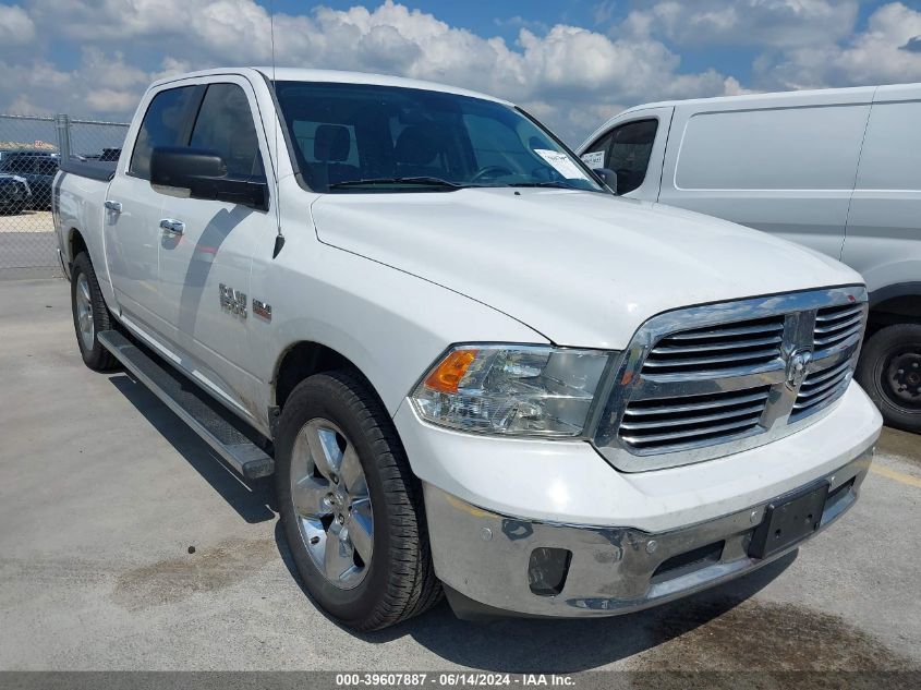 2015 RAM 1500 SLT