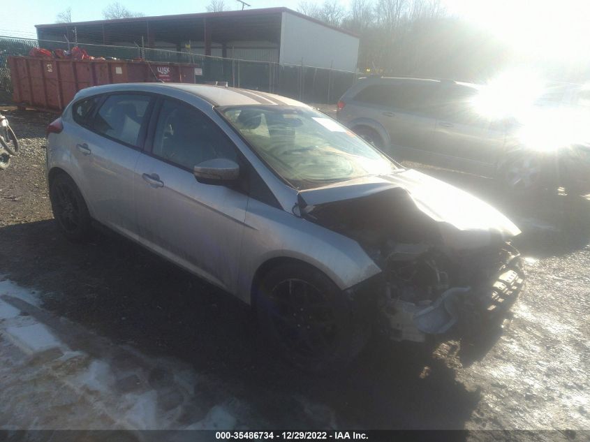 2016 FORD FOCUS SE