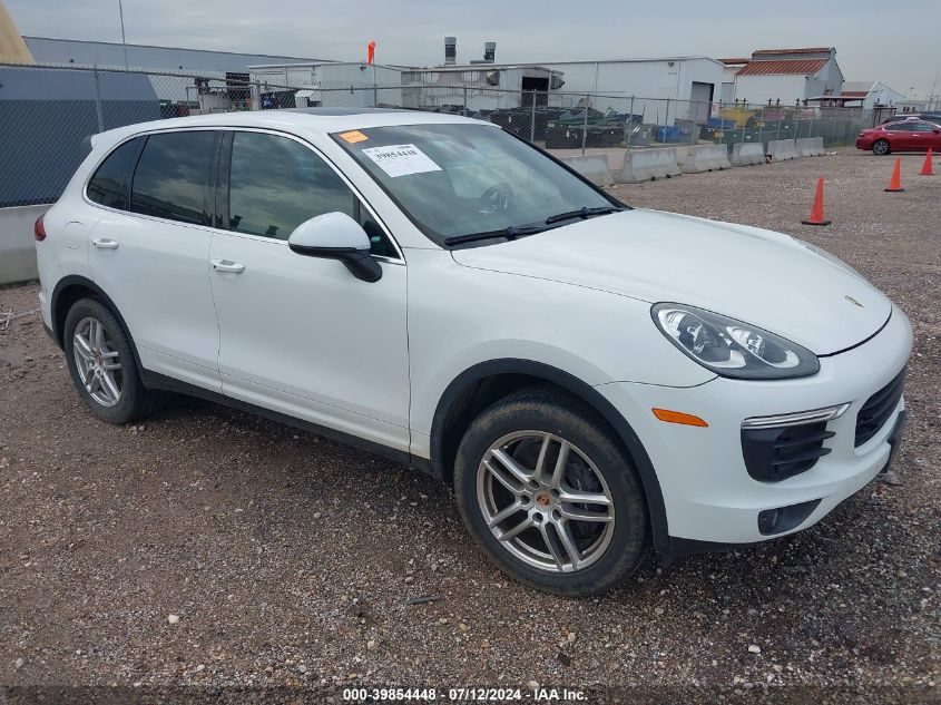 2016 PORSCHE CAYENNE