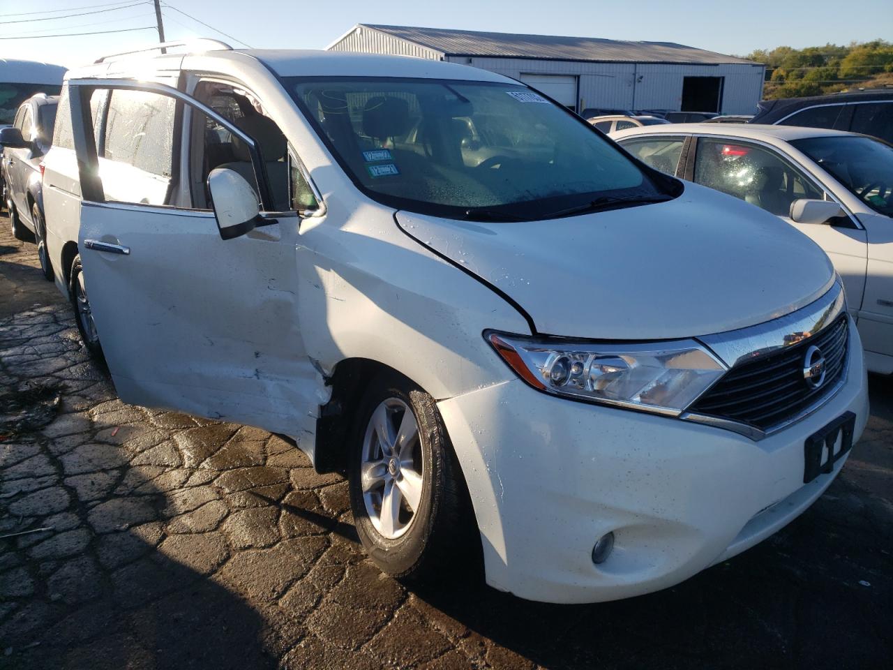 2014 NISSAN QUEST S