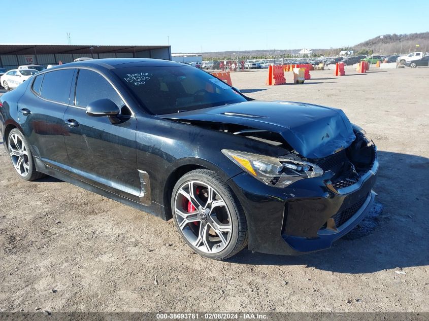 2018 KIA STINGER GT1