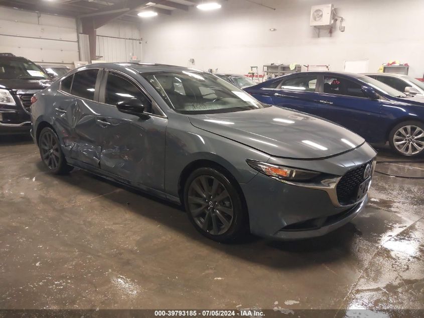 2022 MAZDA MAZDA3 CARBON EDITION