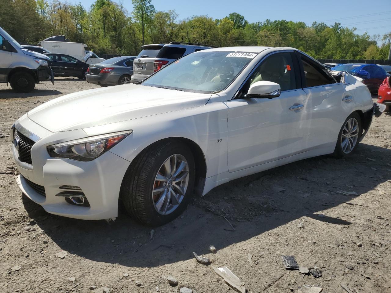 2015 INFINITI Q50 BASE