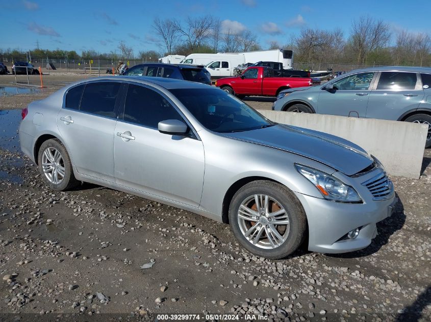 2013 INFINITI G37X