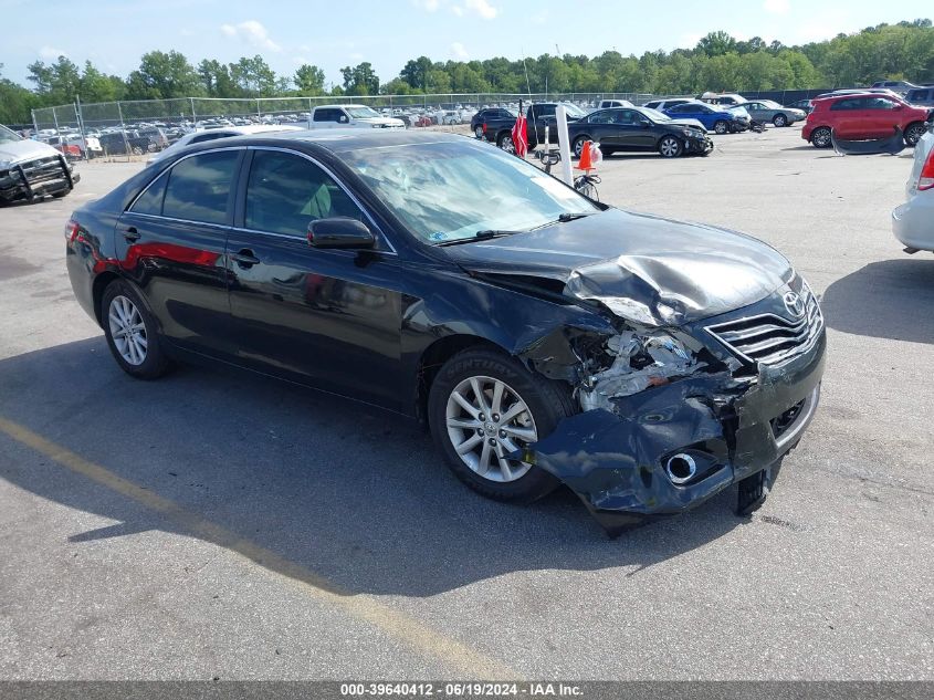 2011 TOYOTA CAMRY XLE V6