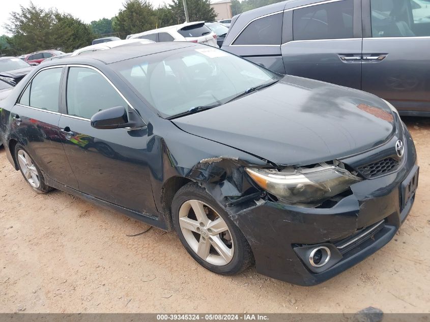 2013 TOYOTA CAMRY SE