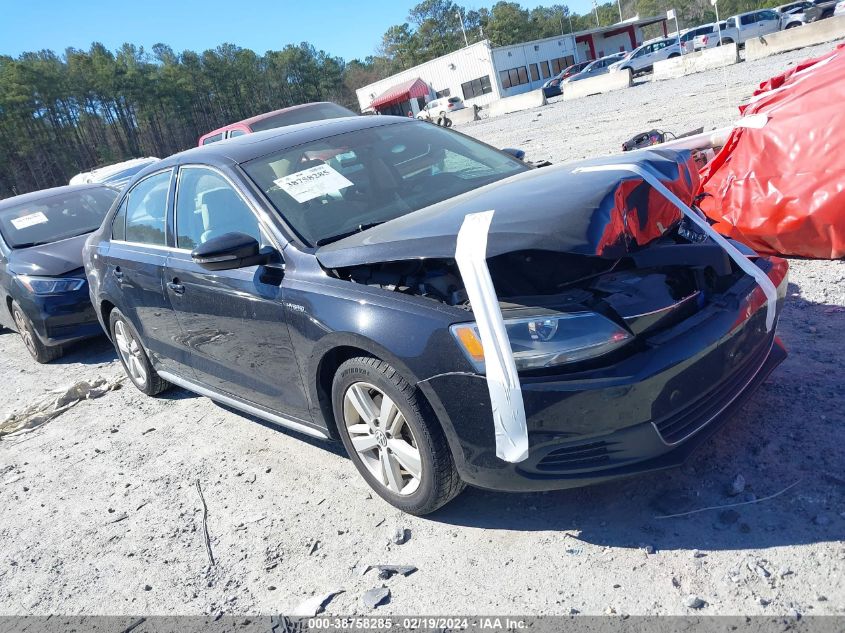 2013 VOLKSWAGEN JETTA HYBRID SEL