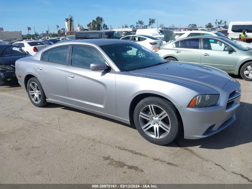 2014 DODGE CHARGER SE