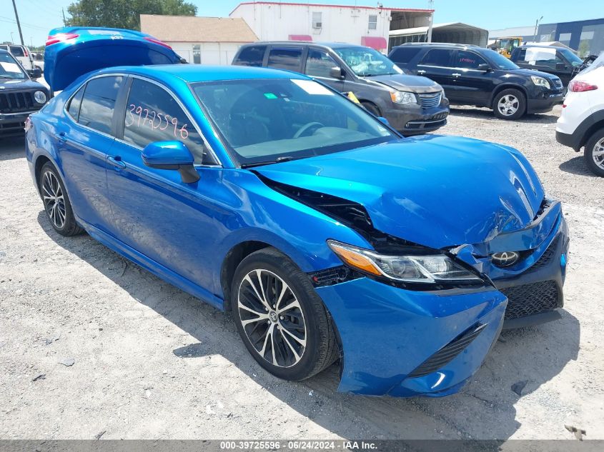 2019 TOYOTA CAMRY SE