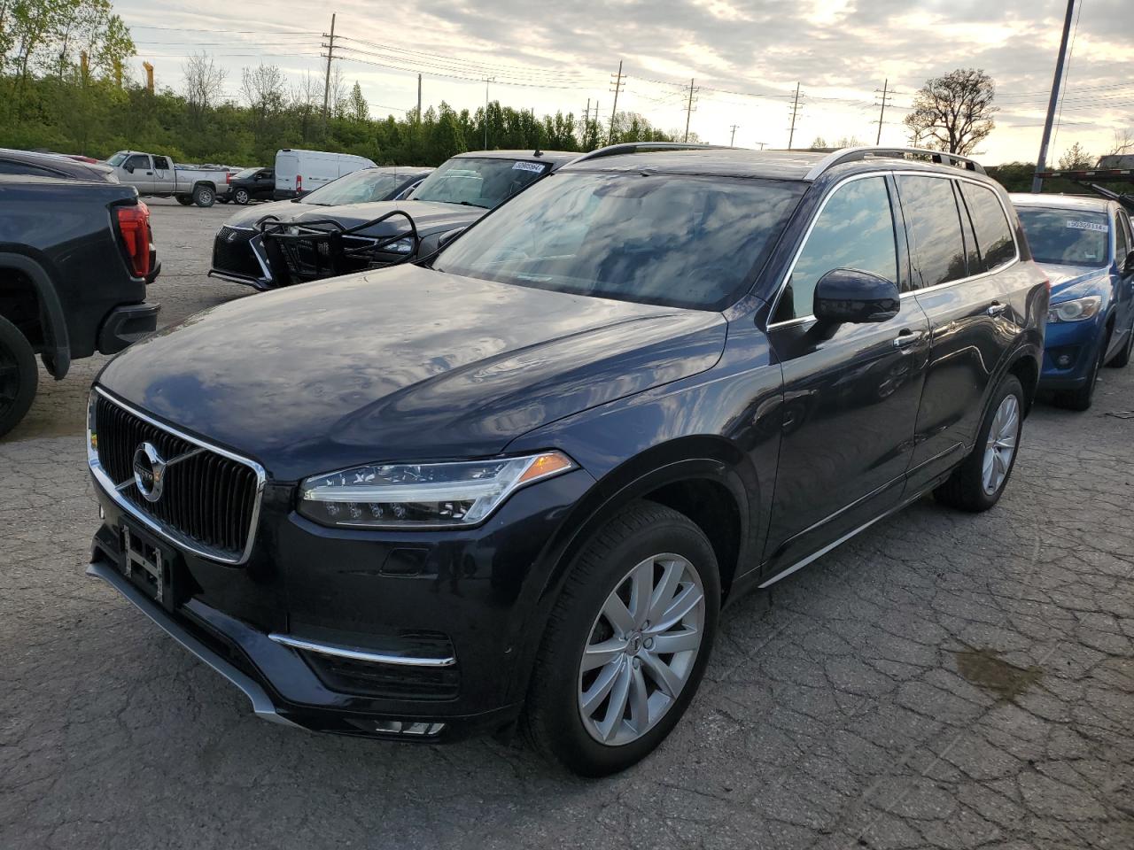 2016 VOLVO XC90 T6