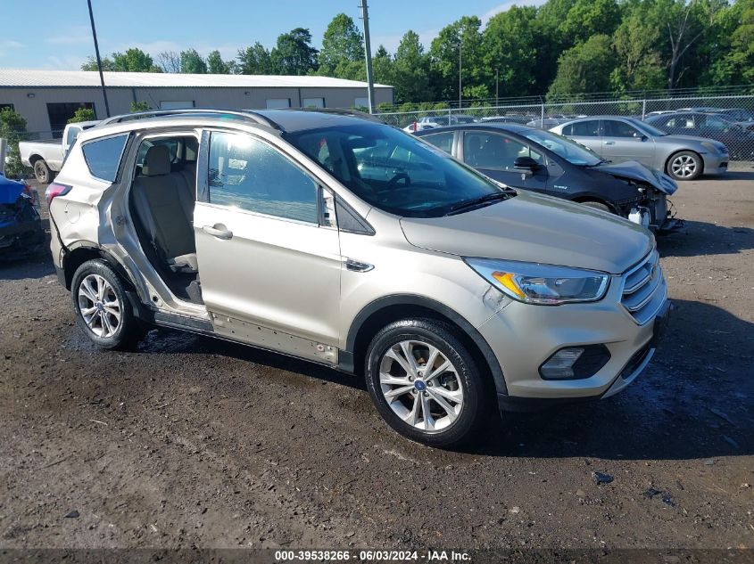 2018 FORD ESCAPE SE