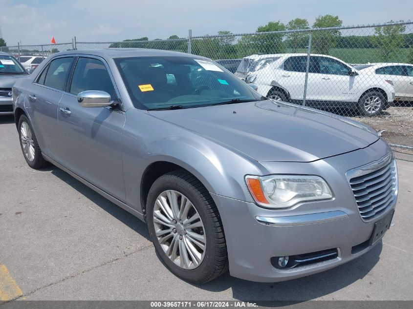 2013 CHRYSLER 300C