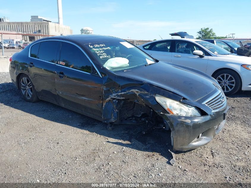 2013 INFINITI G37