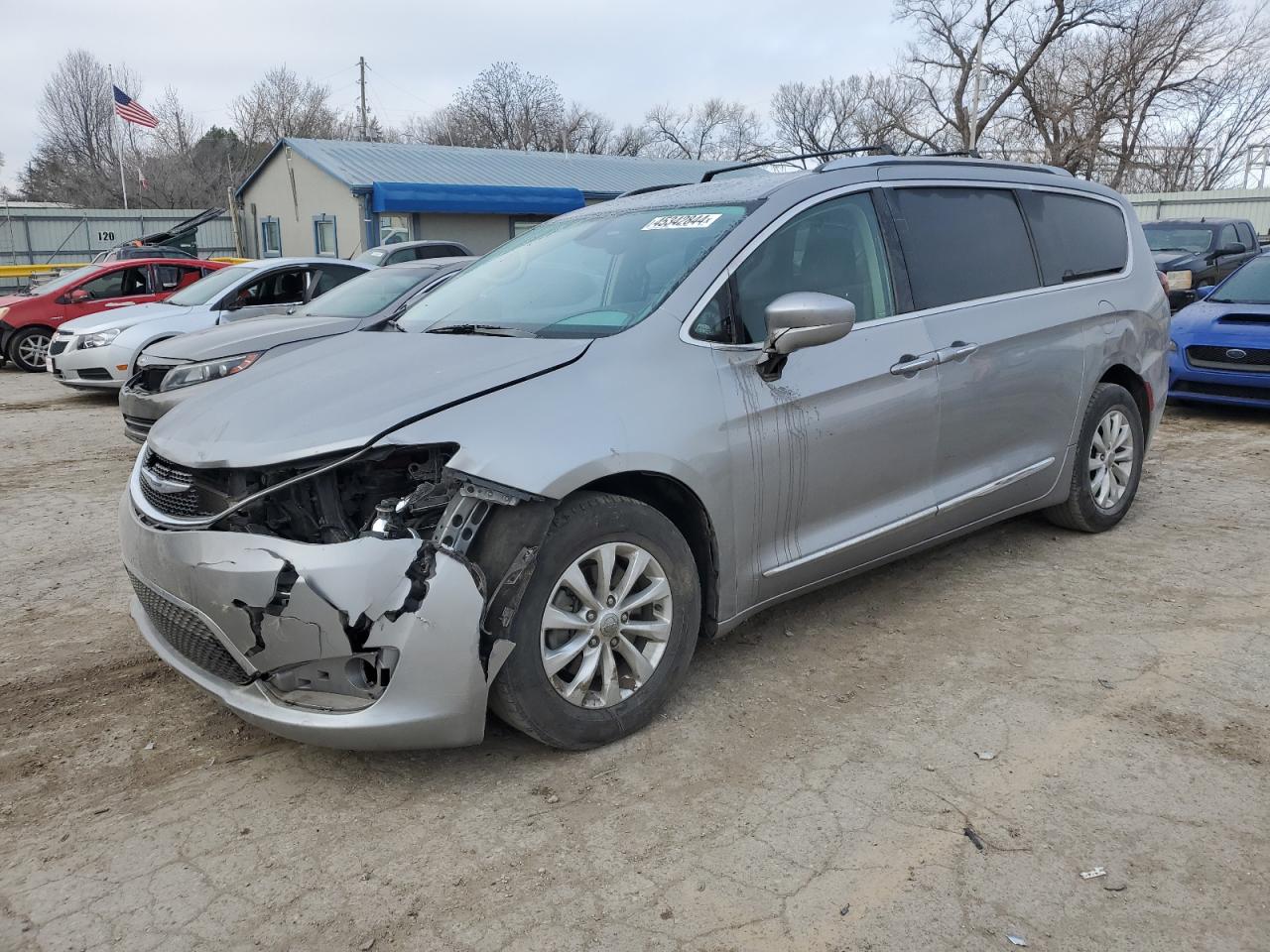 2019 CHRYSLER PACIFICA TOURING L