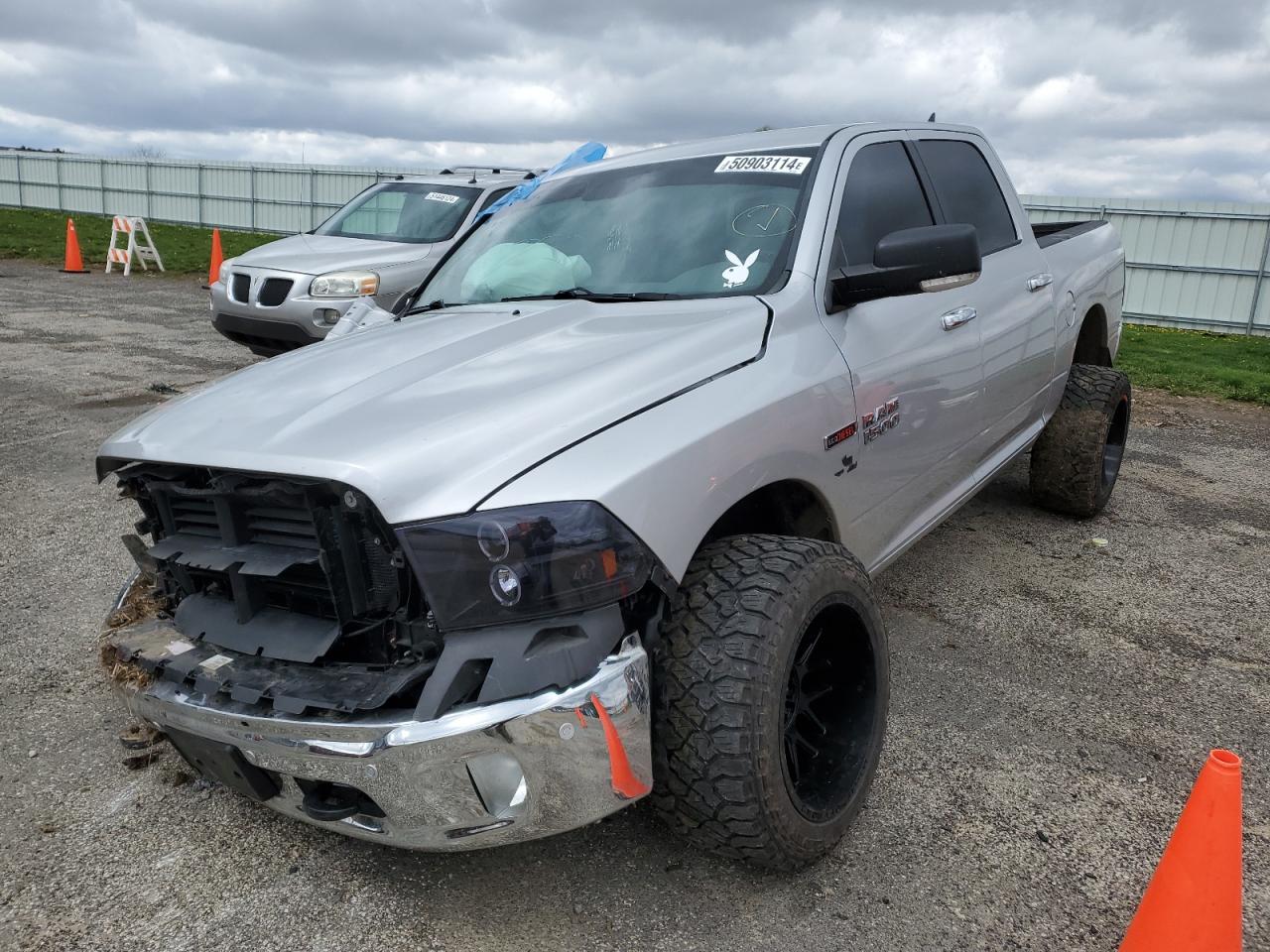 2015 RAM 1500 SLT