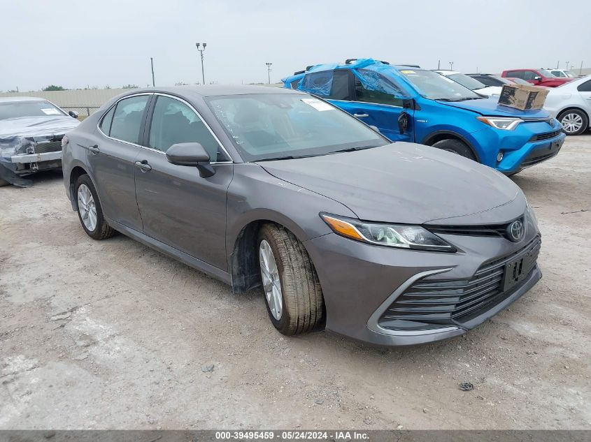 2024 TOYOTA CAMRY LE