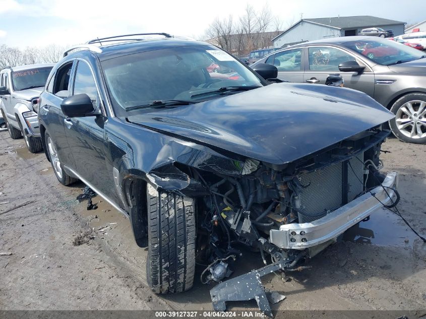 2010 INFINITI FX35