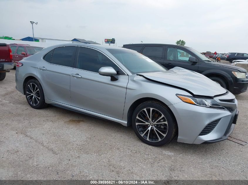 2020 TOYOTA CAMRY SE/SE NIGHT SHADE