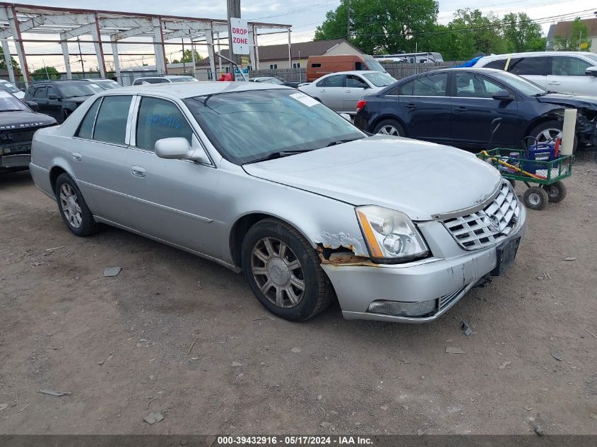 2010 CADILLAC DTS STANDARD