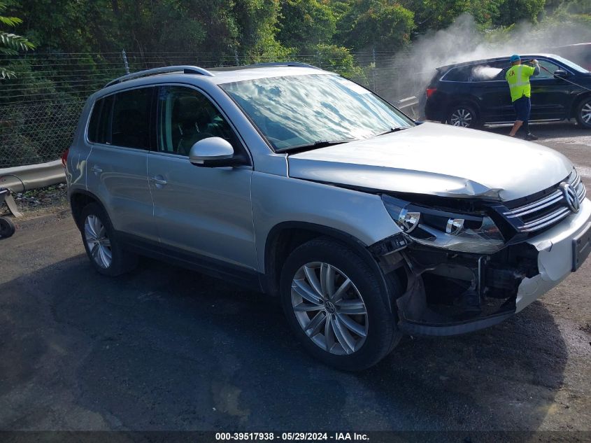 2012 VOLKSWAGEN TIGUAN SE