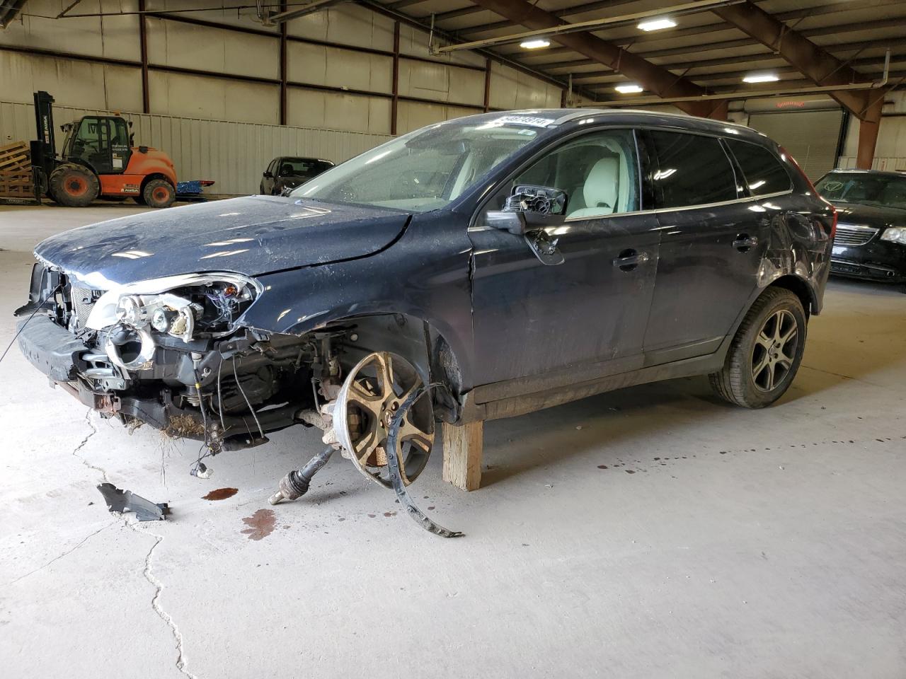 2013 VOLVO XC60 T6