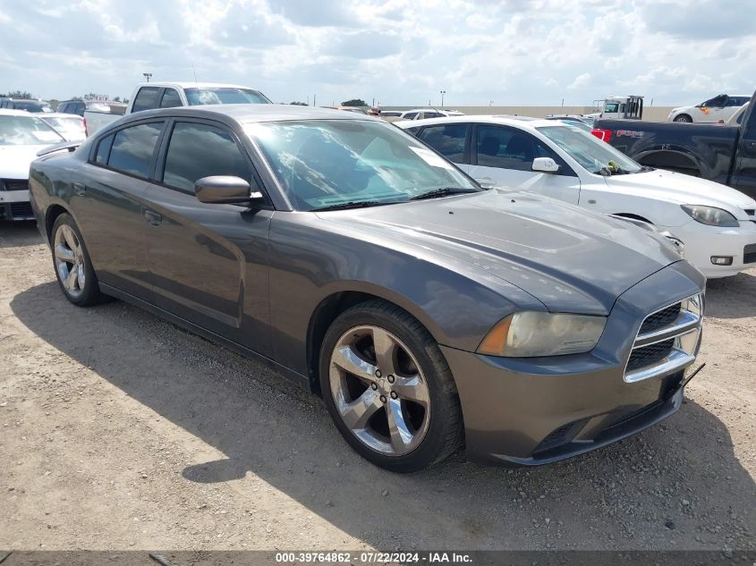 2014 DODGE CHARGER SE