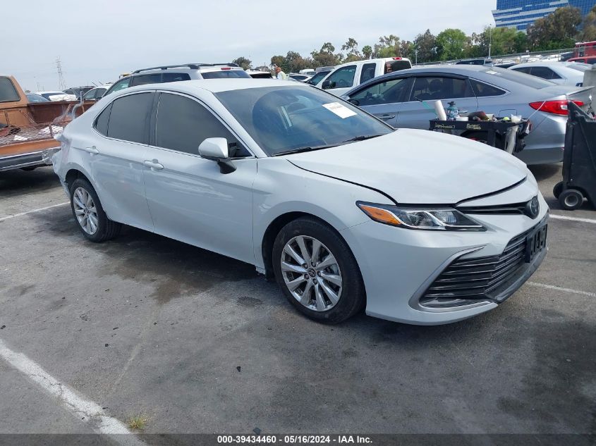 2023 TOYOTA CAMRY LE