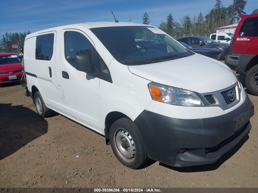 2015 NISSAN NV200 SV