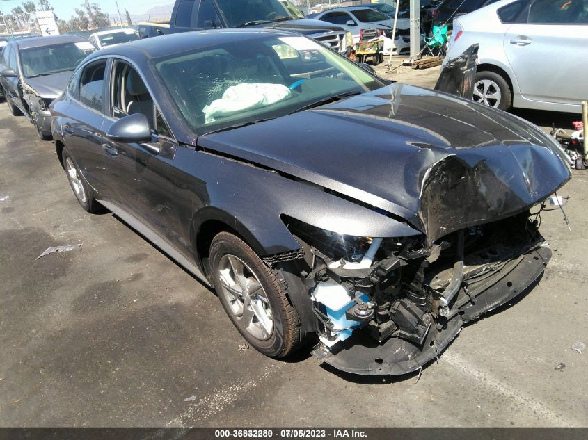 2022 HYUNDAI SONATA SE