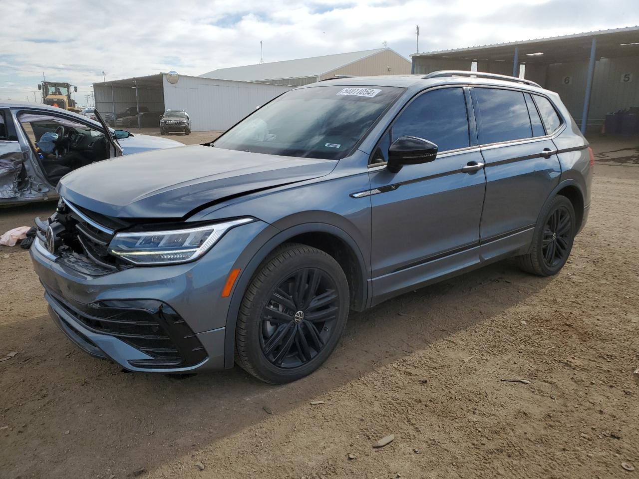 2022 VOLKSWAGEN TIGUAN SE R-LINE BLACK