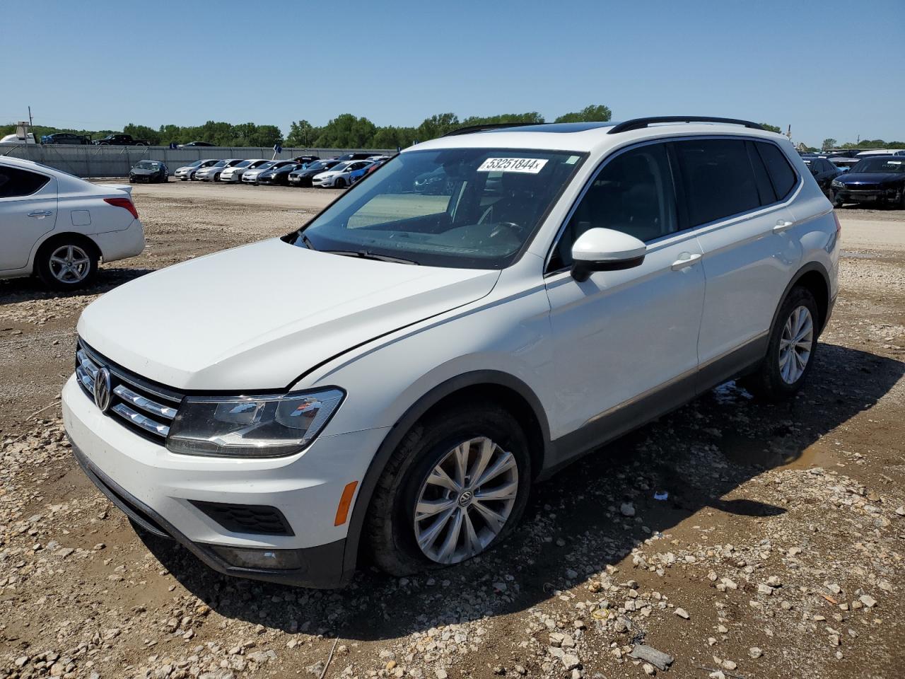 2018 VOLKSWAGEN TIGUAN SE