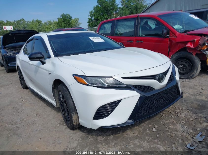 2019 TOYOTA CAMRY SE