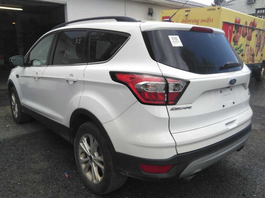 2018 FORD ESCAPE SE