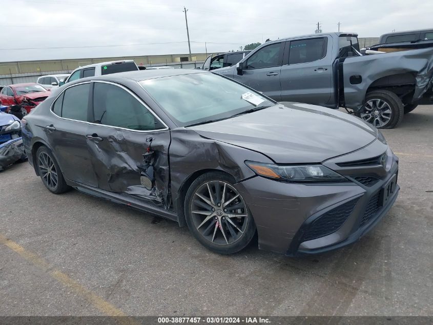 2023 TOYOTA CAMRY SE