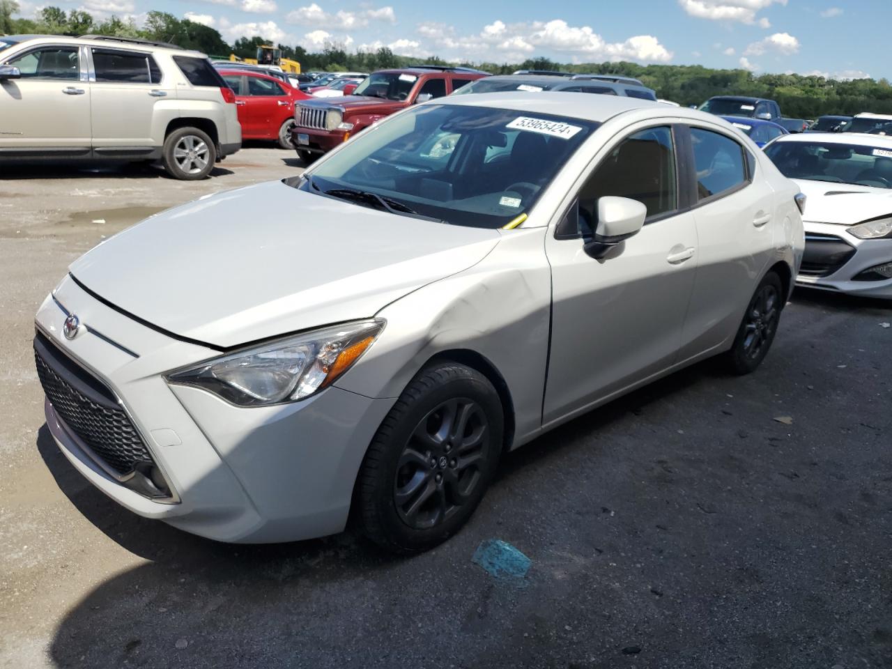 2019 TOYOTA YARIS L