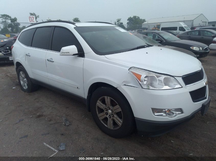 2010 CHEVROLET TRAVERSE LT