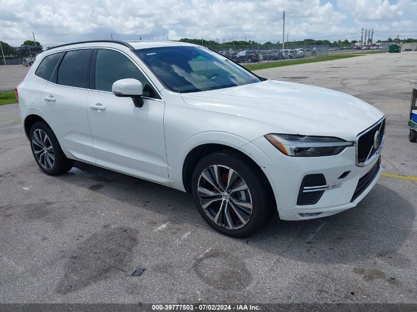 2022 VOLVO XC60 B5 MOMENTUM