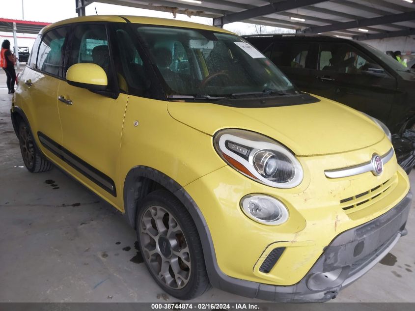 2014 FIAT 500L TREKKING