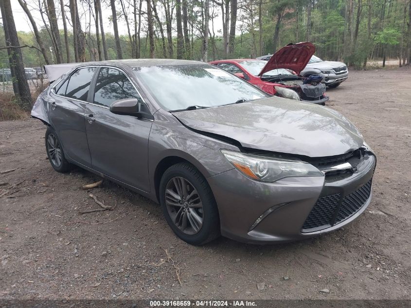 2015 TOYOTA CAMRY SE