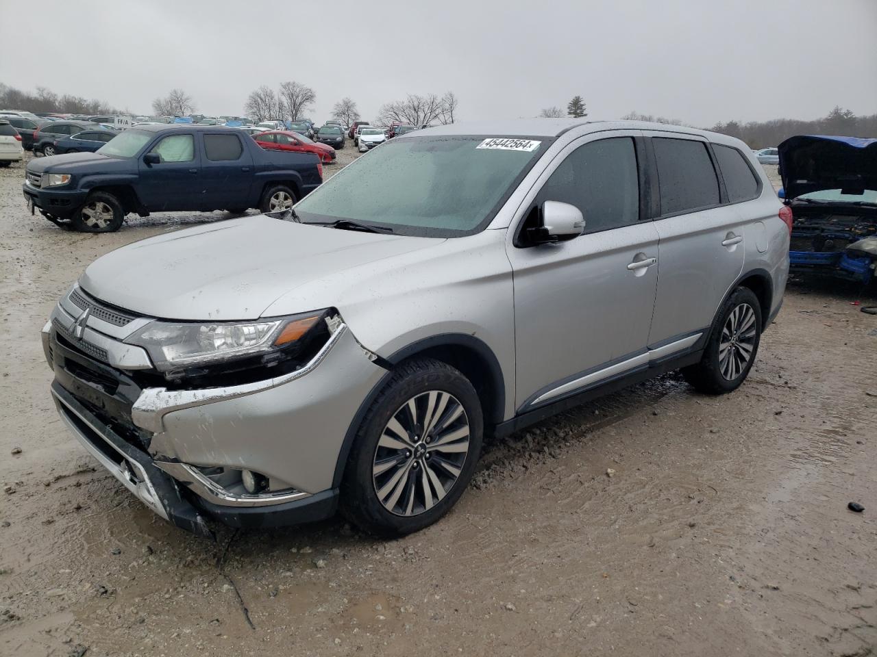 2019 MITSUBISHI OUTLANDER SE