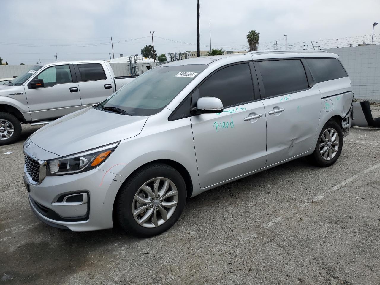 2020 KIA SEDONA LX